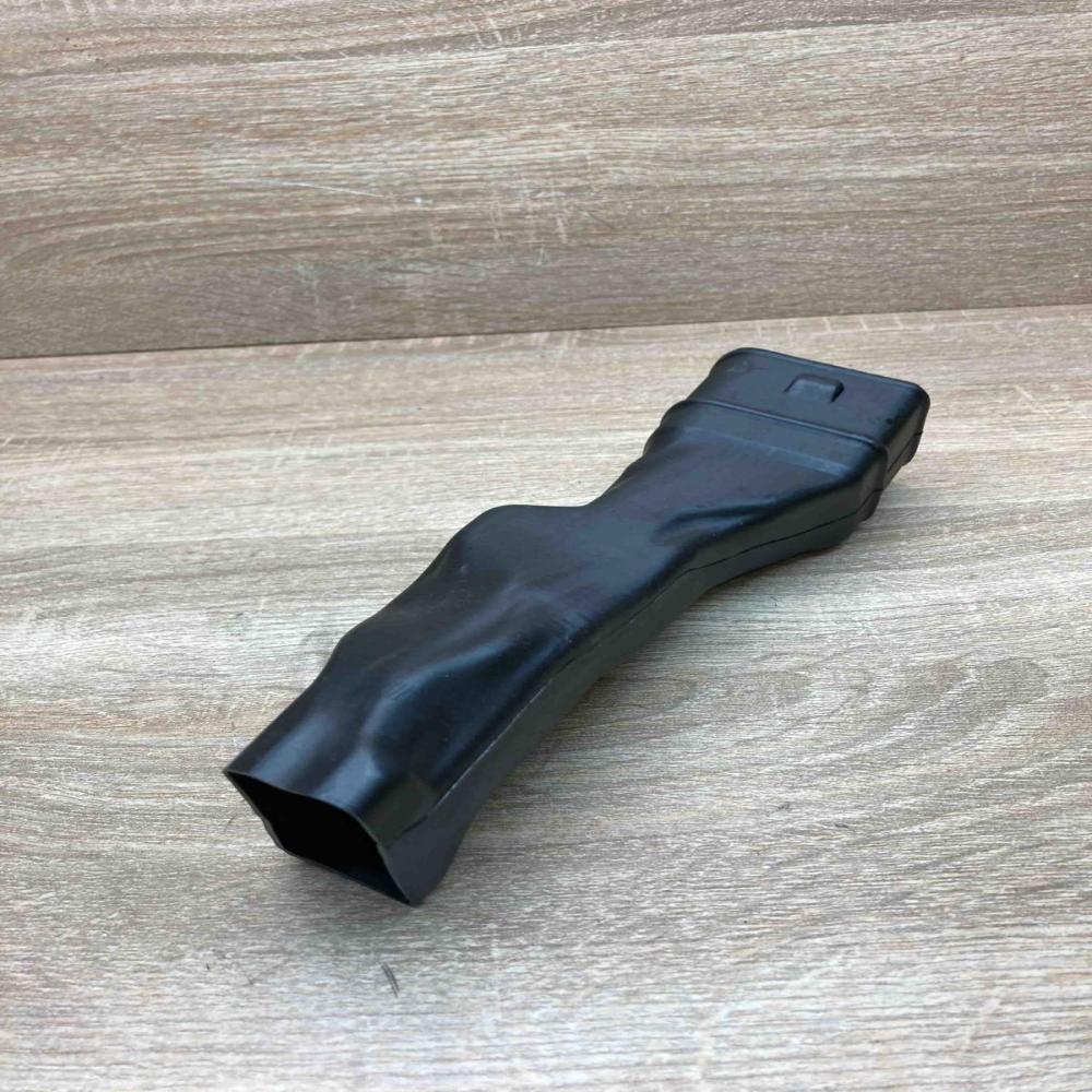 A2118313046   Cabin air duct channel Mercedes-Benz E W211