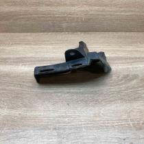 A2128850316   Front bumper mounting bracket Mercedes-Benz E W212