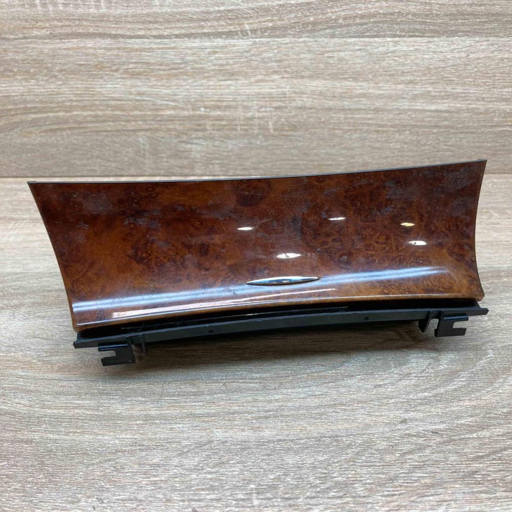 A2118101330  1205 Car ashtray Mercedes-Benz E W211