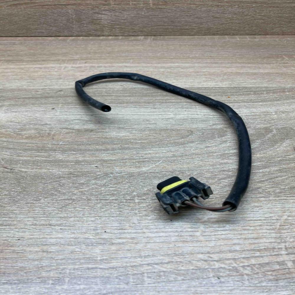 0405456328 705062  Plug wire Mercedes-Benz B W245