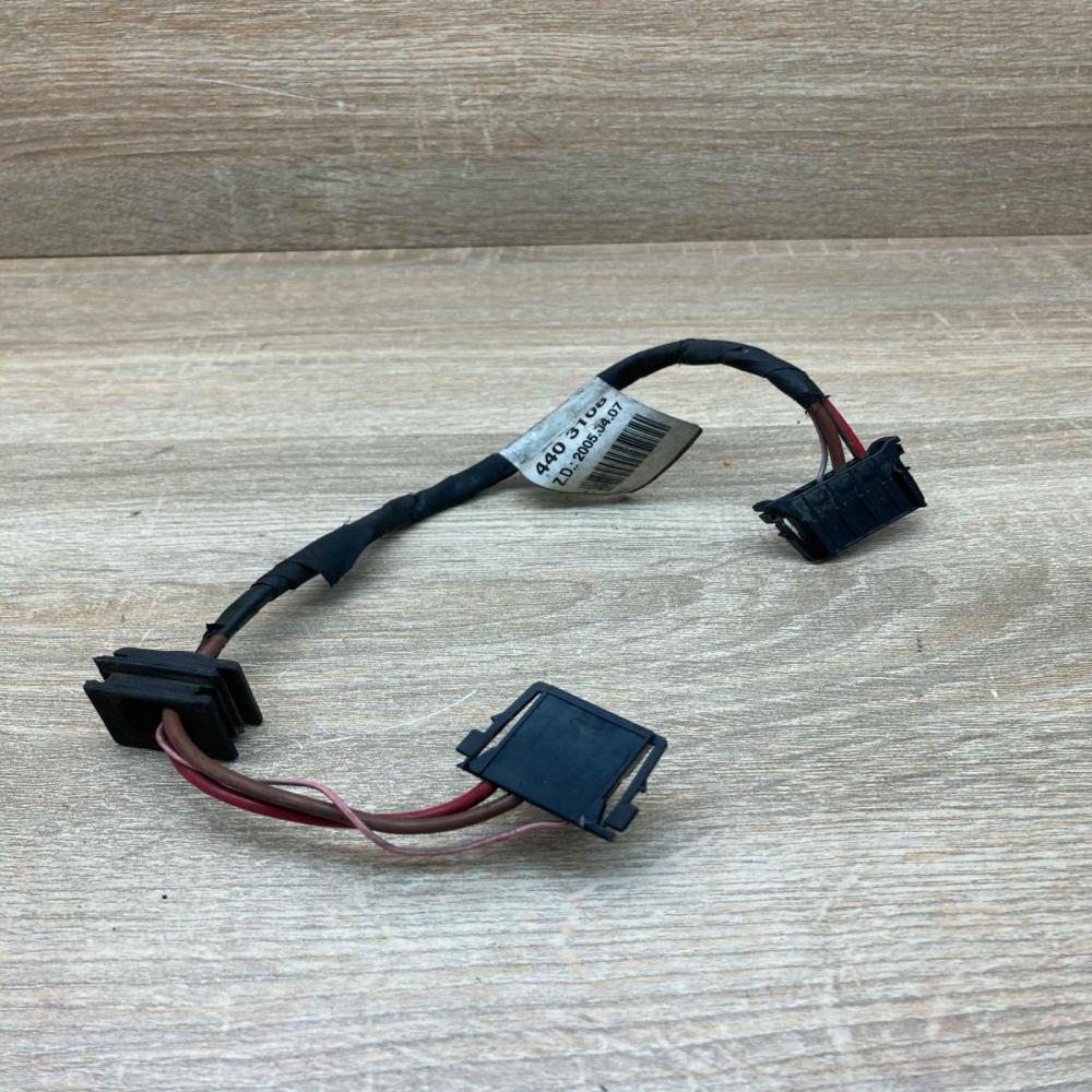 A2114403108 Used  Plug wire Mercedes-Benz E W211