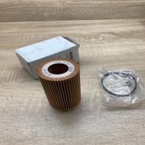 9117321 90570368  Oil filter cover Opel Astra G