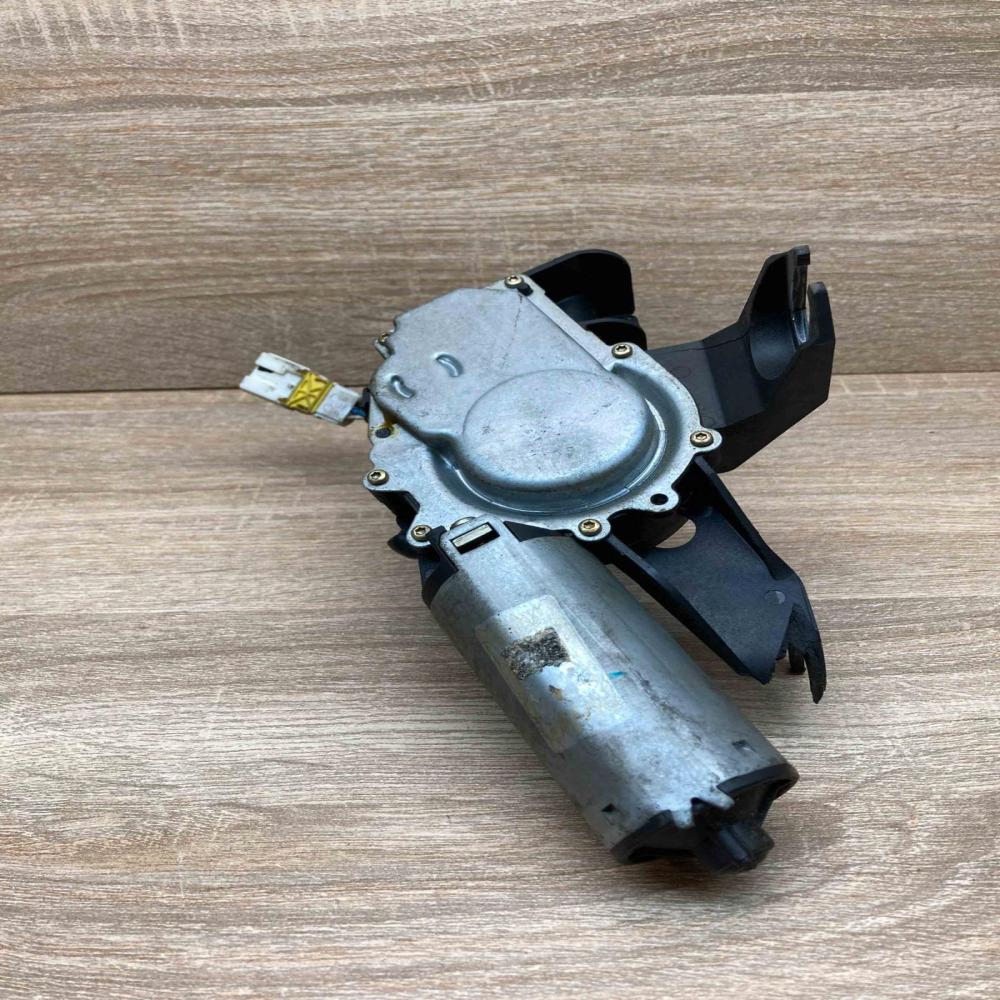 471610   Rear window wiper motor Audi A4 S4 B6 8E 8H