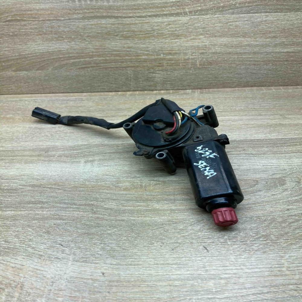 861100 0871   Headlight part Mazda 323 F