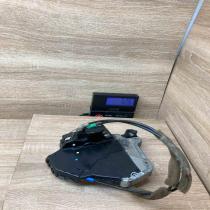 4J2704 Aisin RH Door Look  Front door lock Toyota Auris 150
