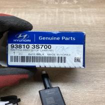 93810 3S700 938103S700  Brake pedal sensor switch Hyundai Elantra VI