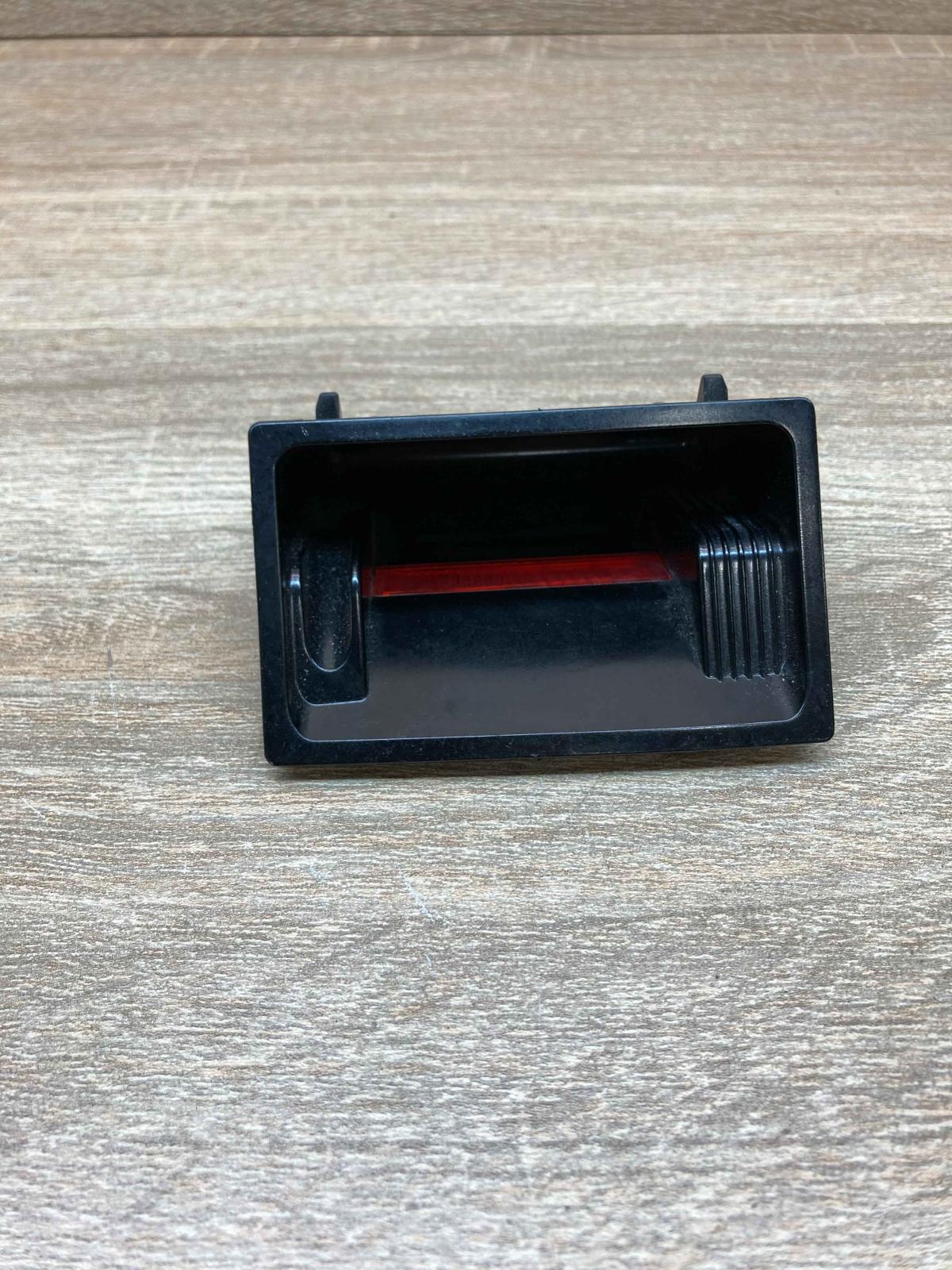 8K0857989   Car ashtray Audi A4 S4 B8 8K