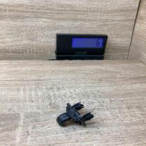 8E0857562   Sun visor clip/hook/bracket Audi A4 S4 B6 8E 8H