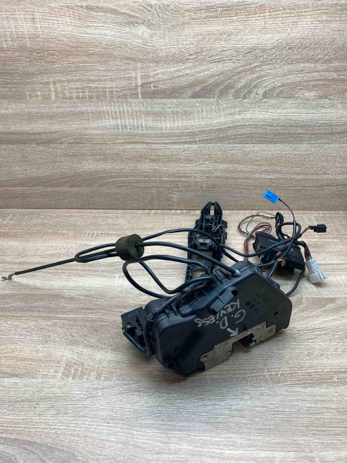 2117301035 2118203785  Rear door lock Mercedes-Benz E W211