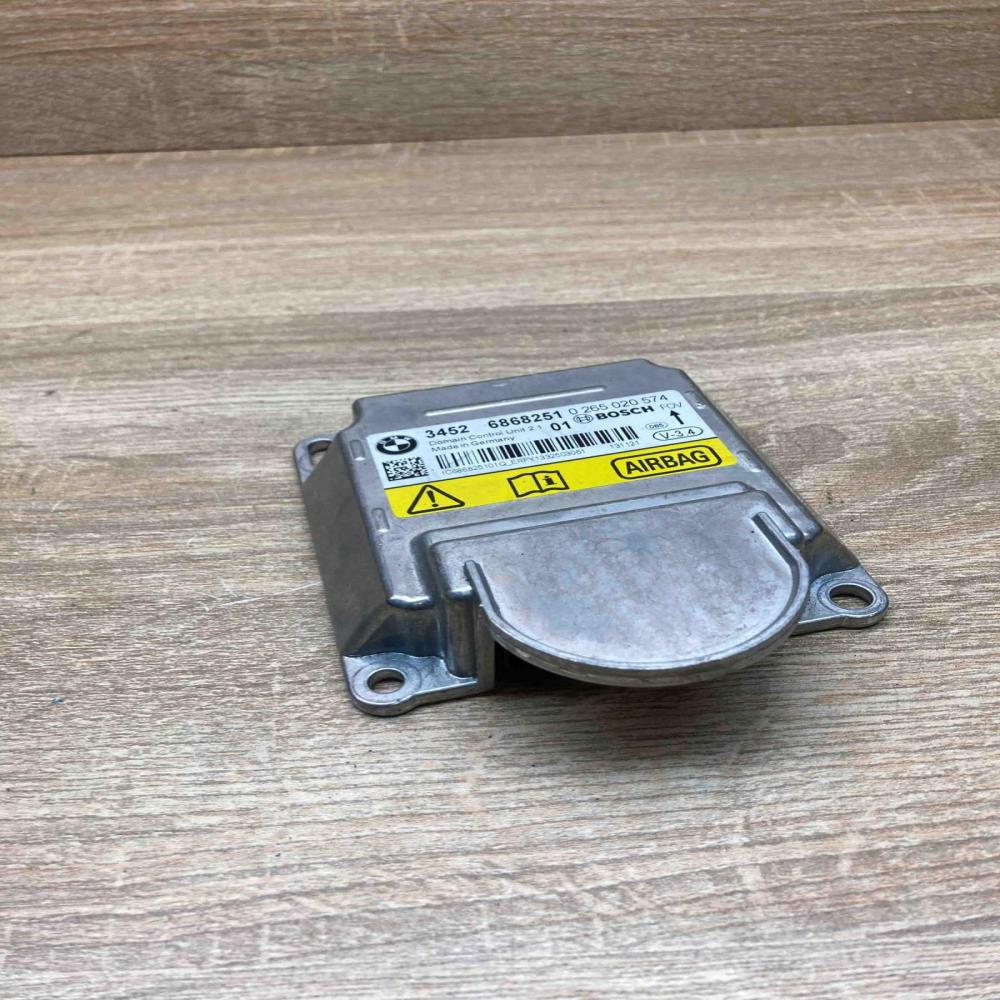 6868251 0265020574  Airbag control unit/module BMW 5 F10 F11
