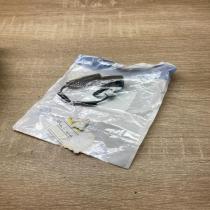 31301523   Windshield washer spray nozzle Volvo V60