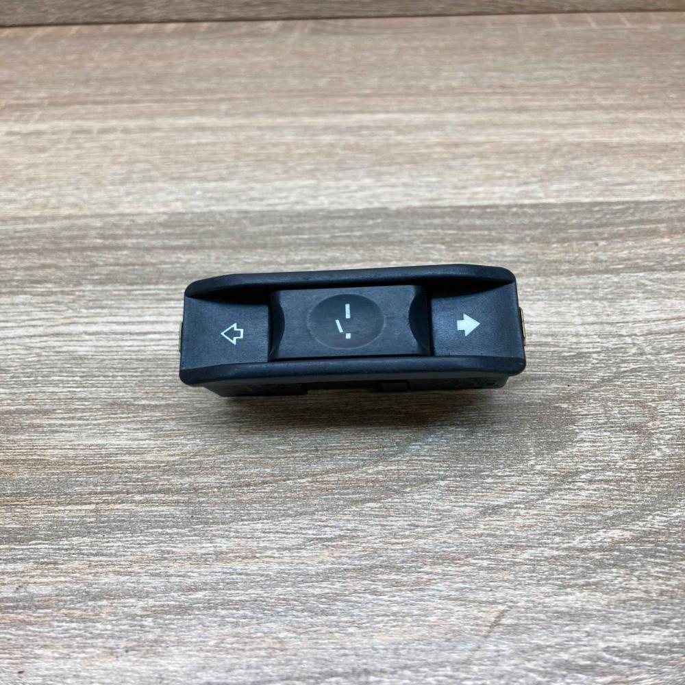 6907288 03015010 With Plug Sunroof switch BMW 5 E60 E61