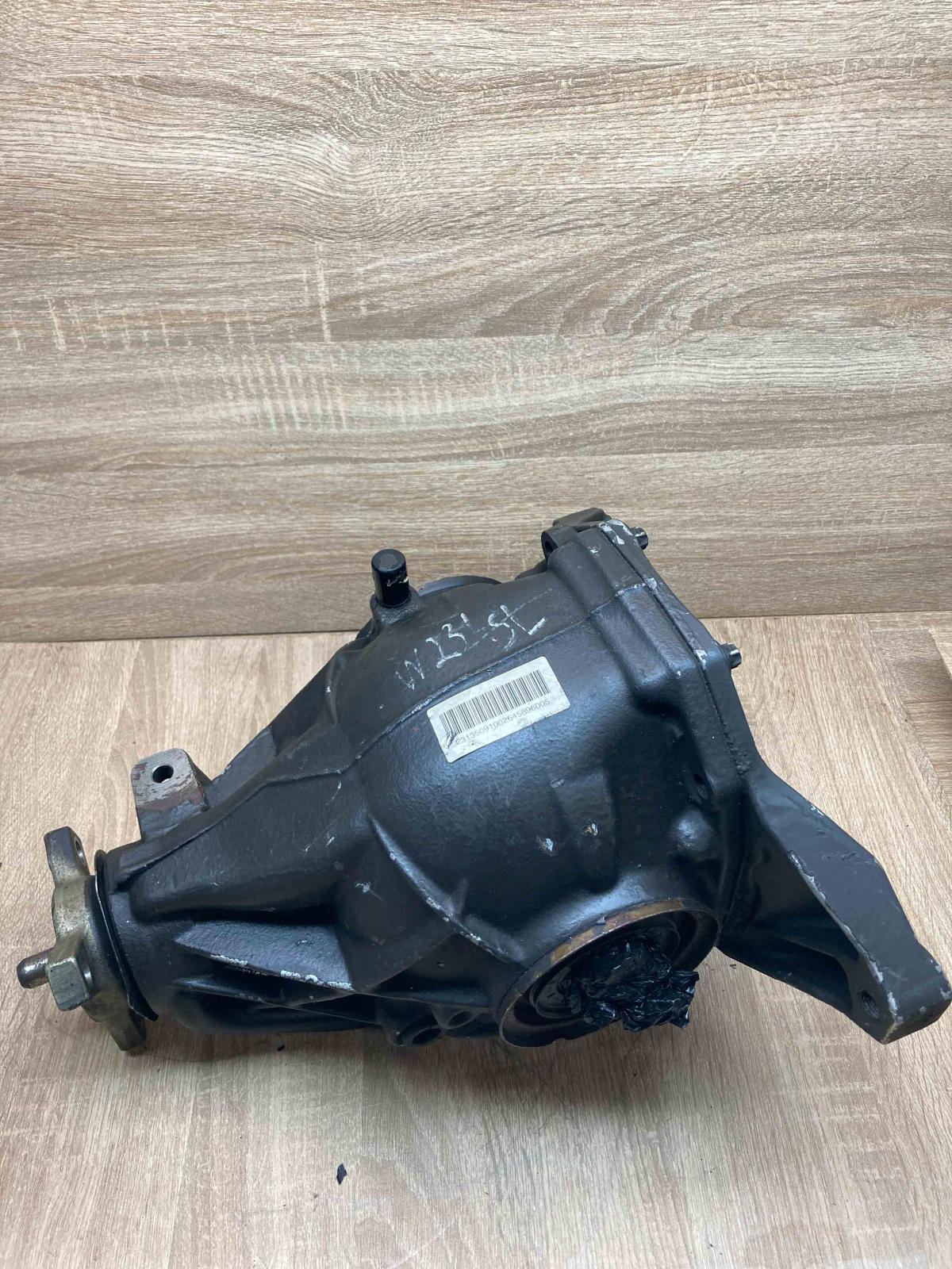 A2043510408 A2093510205  Rear differential Mercedes-Benz C W204