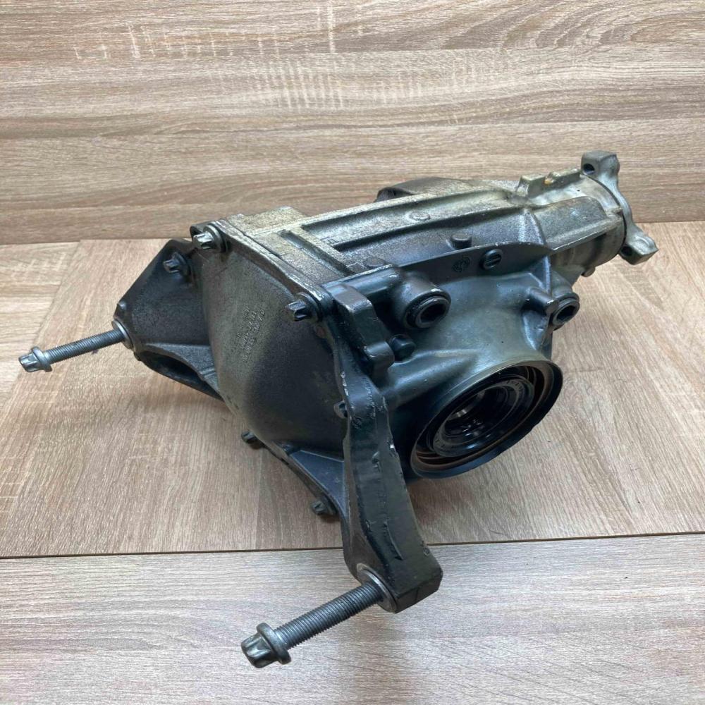 A2133510005 Ratio 3.692  Rear differential Mercedes-Benz E W213