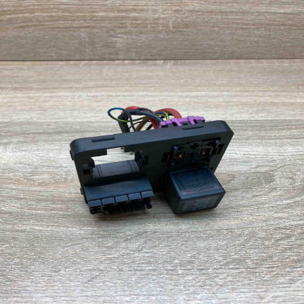 1J0941391C   Other relay Volkswagen Golf IV