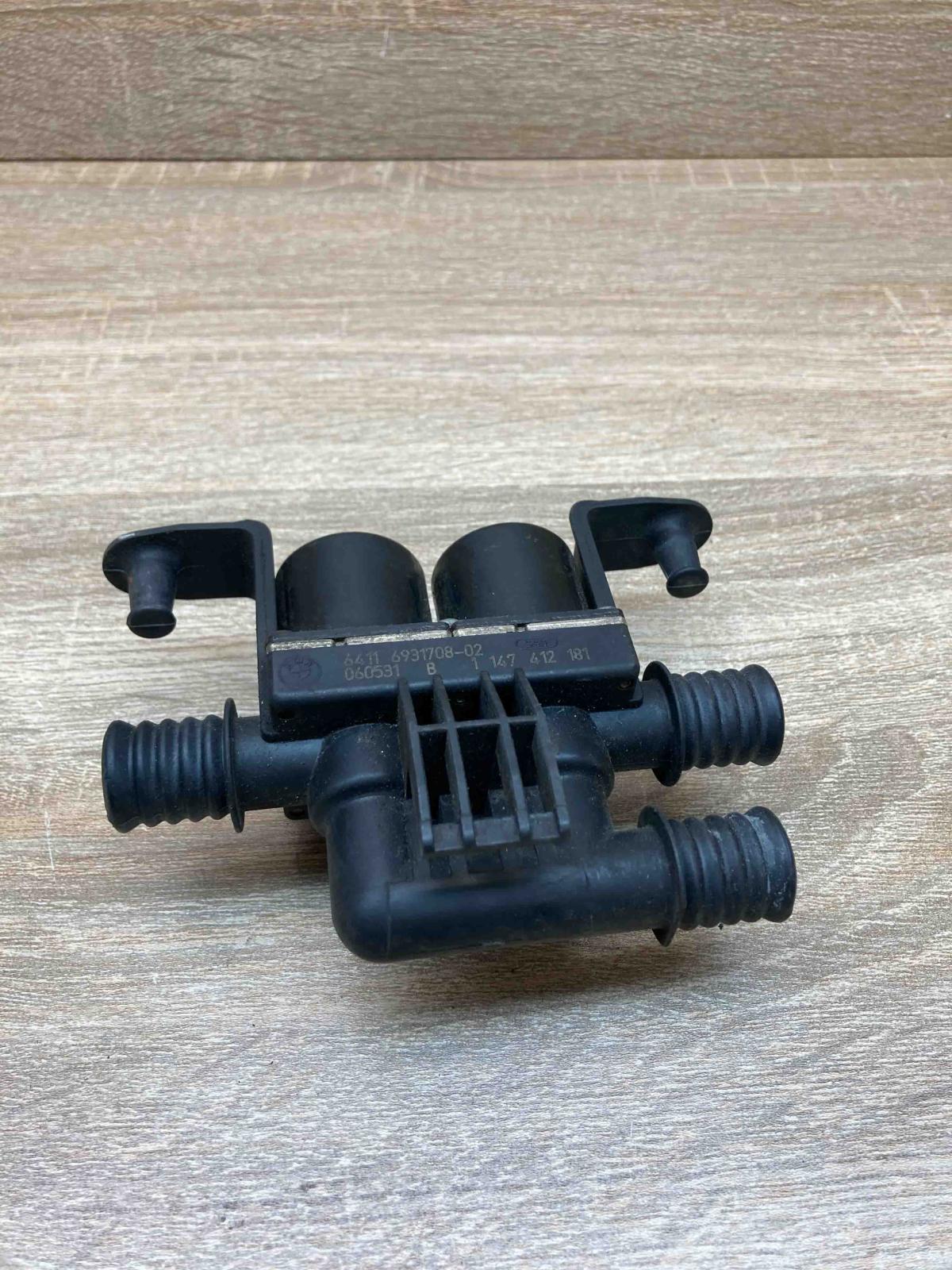 6931708 1147412181  Coolant heater control valve BMW X5 E53