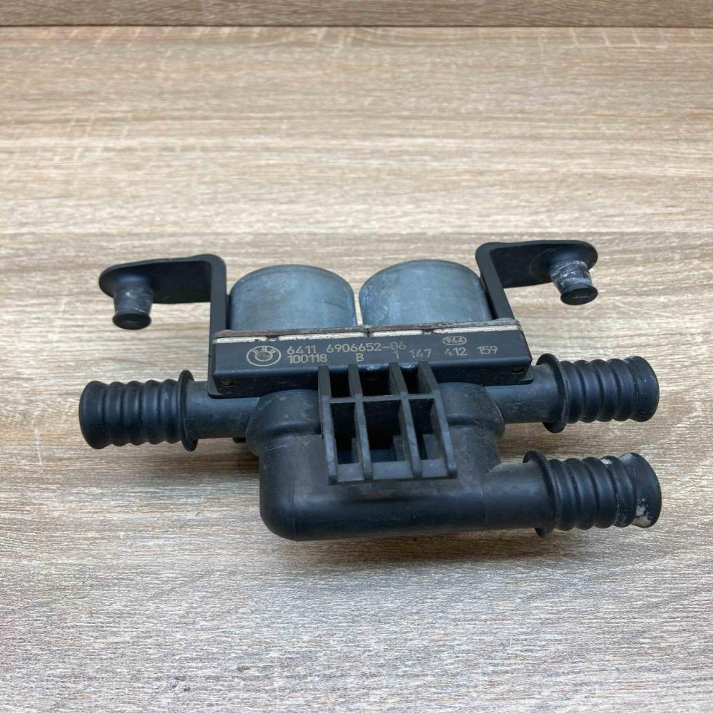 6906652 1147412159  Coolant heater control valve BMW 7 E65 E66