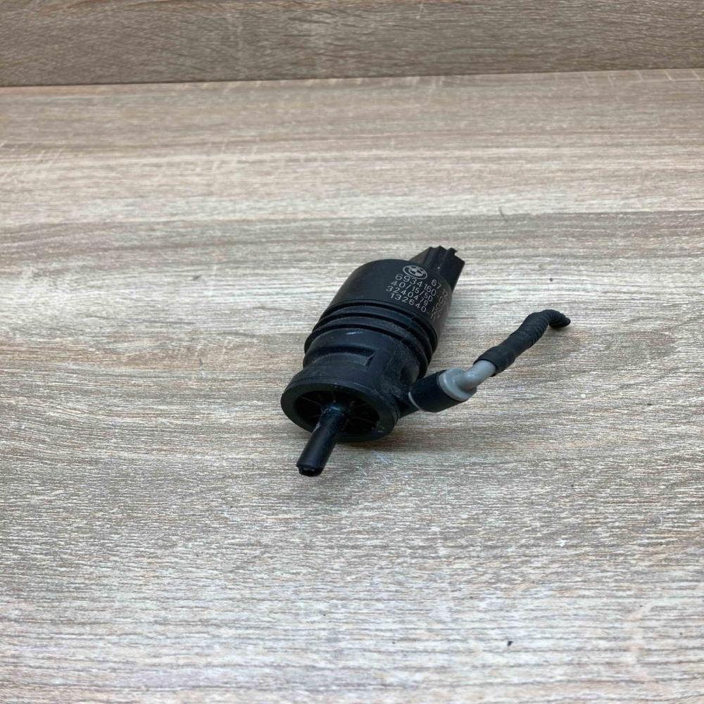 6934160 132640 11  Windscreen/windshield washer pump BMW 5 F10 F11