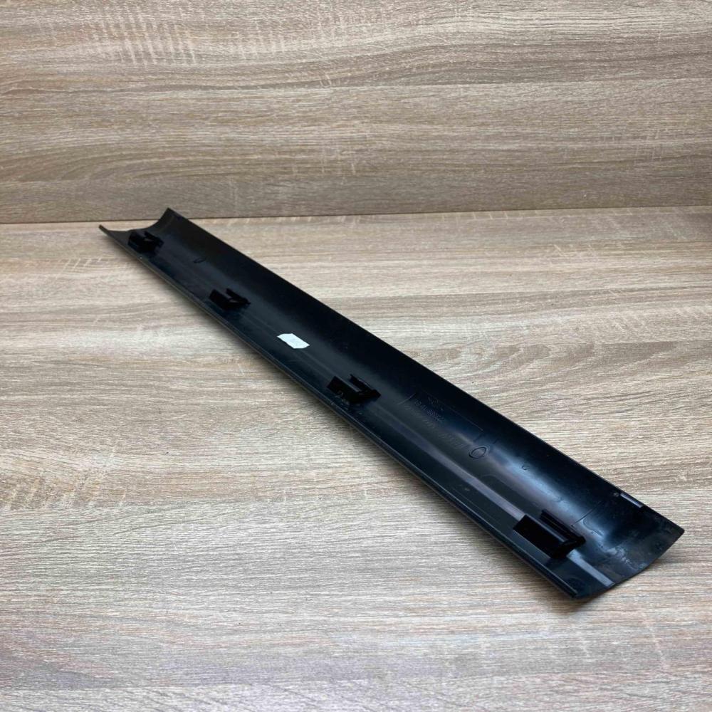 7025007 223399 10  Front sill trim cover BMW 5 E60 E61