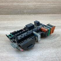 7703497782   Fuse box set Renault Scenic I