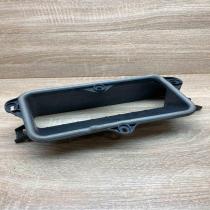 A2138302500   Air intake duct part Mercedes-Benz E W213