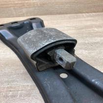A2112421901   Gearbox mount Mercedes-Benz S W221