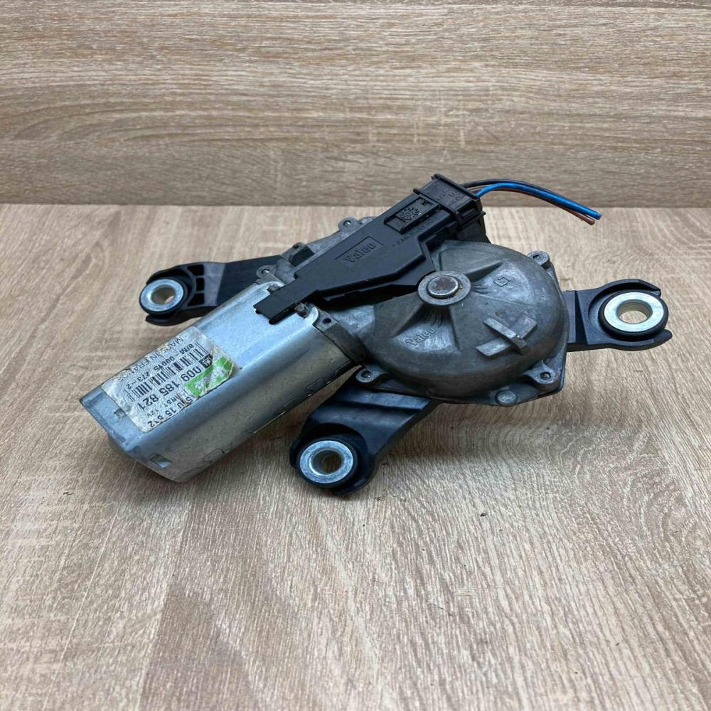 009185821 Used With Plug Rear window wiper motor Opel Vectra C