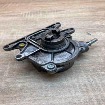 724807100 20111763  Vacuum pump Opel Astra G