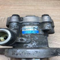 21102198 5M321 N  Power steering pump Nissan Primera