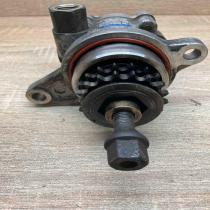 21102198 5M321 N  Power steering pump Nissan Primera