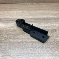 4F0807772   Front bumper mounting bracket Audi A6 S6 C6 4F