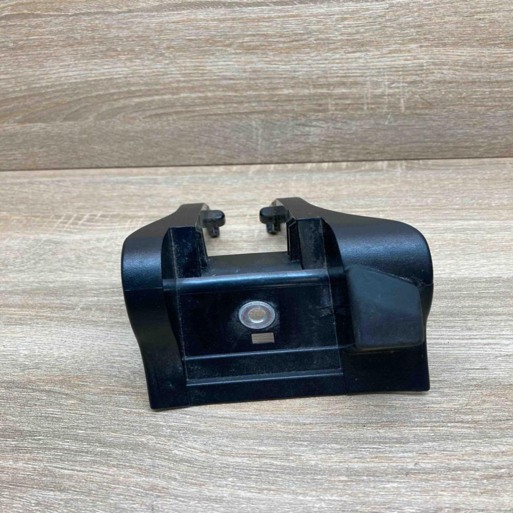A2119200886   Rear seat rail trim cover Mercedes-Benz E W211