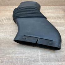 A6120940287   Air intake duct part Mercedes-Benz E W211