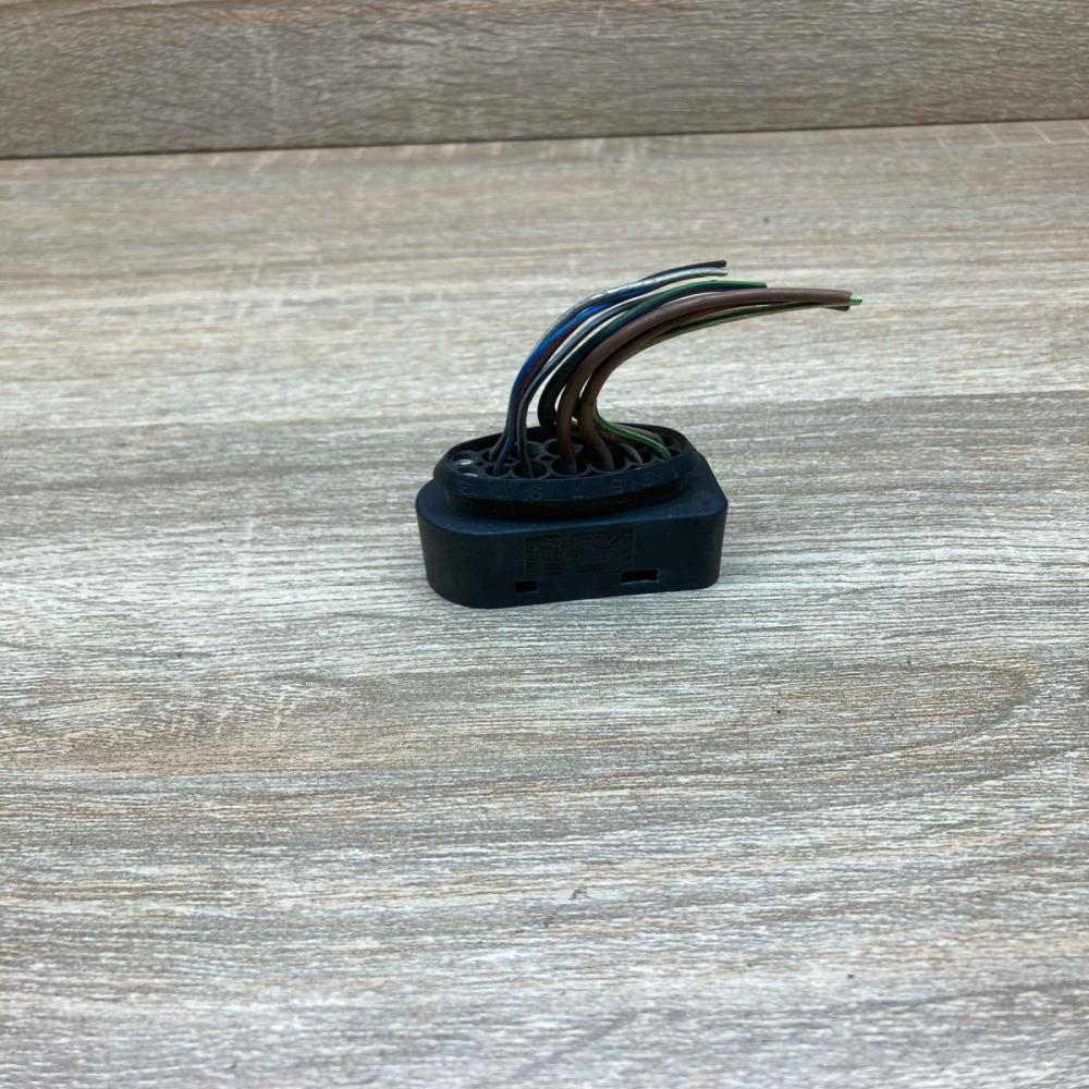 1J0973737   Plug wire Volkswagen Touareg I