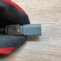 02T945415E   Gear shift indicator relay Volkswagen PASSAT B5.5