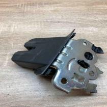 8R0827505 115441  Tailgate/trunk/boot lock/catch/latch Audi A6 S6 C6 4F