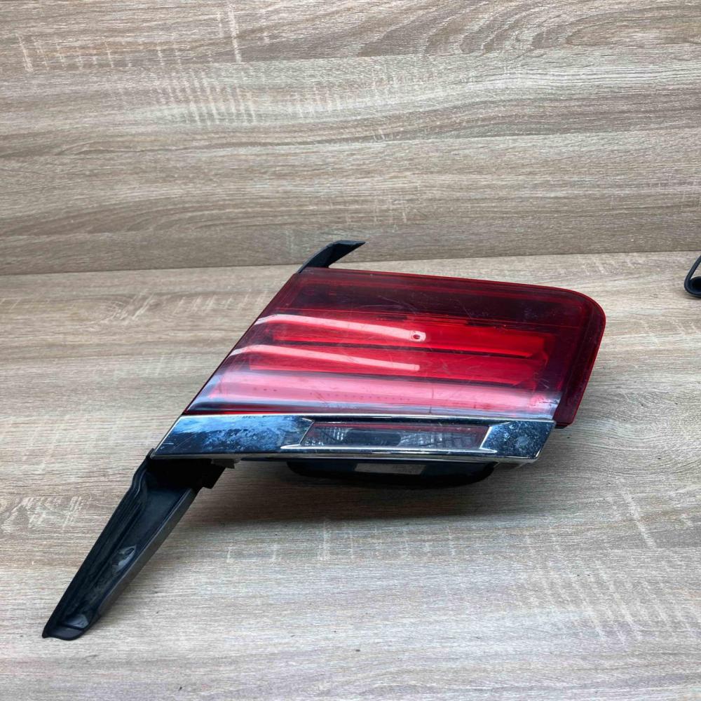 7300272 EPX86Z RH Tailgate rear/tail lights BMW 7 F01 F02 F03 F04