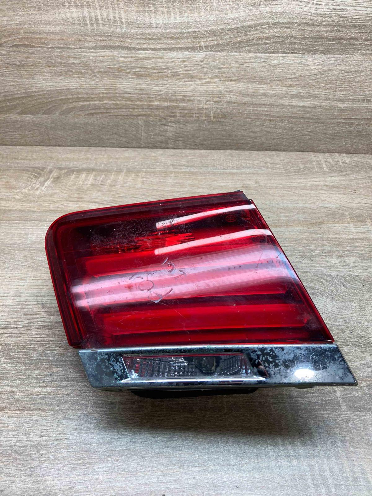 7300271 EPX86Z  Tailgate rear/tail lights BMW 7 F01 F02 F03 F04