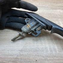 VW Door Handle   Front door lock Volkswagen Golf V