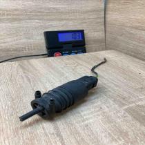 1J0973722  With Plug Windscreen/windshield washer pump Volkswagen Golf IV