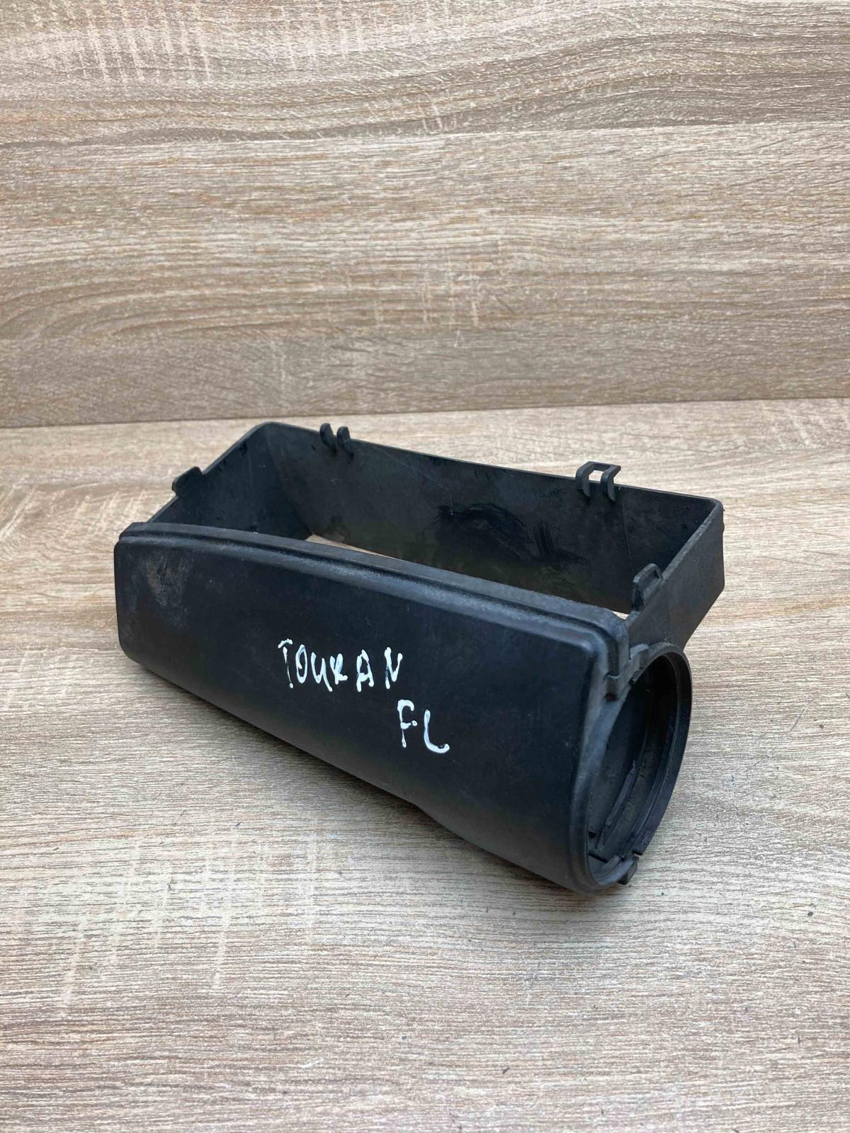 1K0905962A   Air intake duct part Skoda Octavia Mk1 (1U)