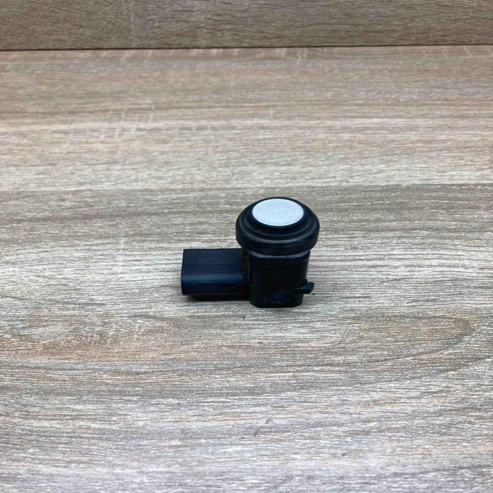 1K0919275   Parking PDC sensor Seat Leon (1P)