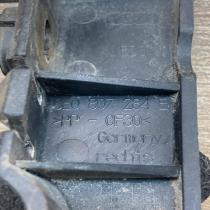 8E0807284E   Front bumper mounting bracket Audi A4 S4 B7 8E 8H