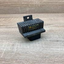 7700115078   Glow plug pre-heat relay Renault Trafic II (X83)