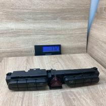 2038219058   Hazard light switch Mercedes-Benz C W203