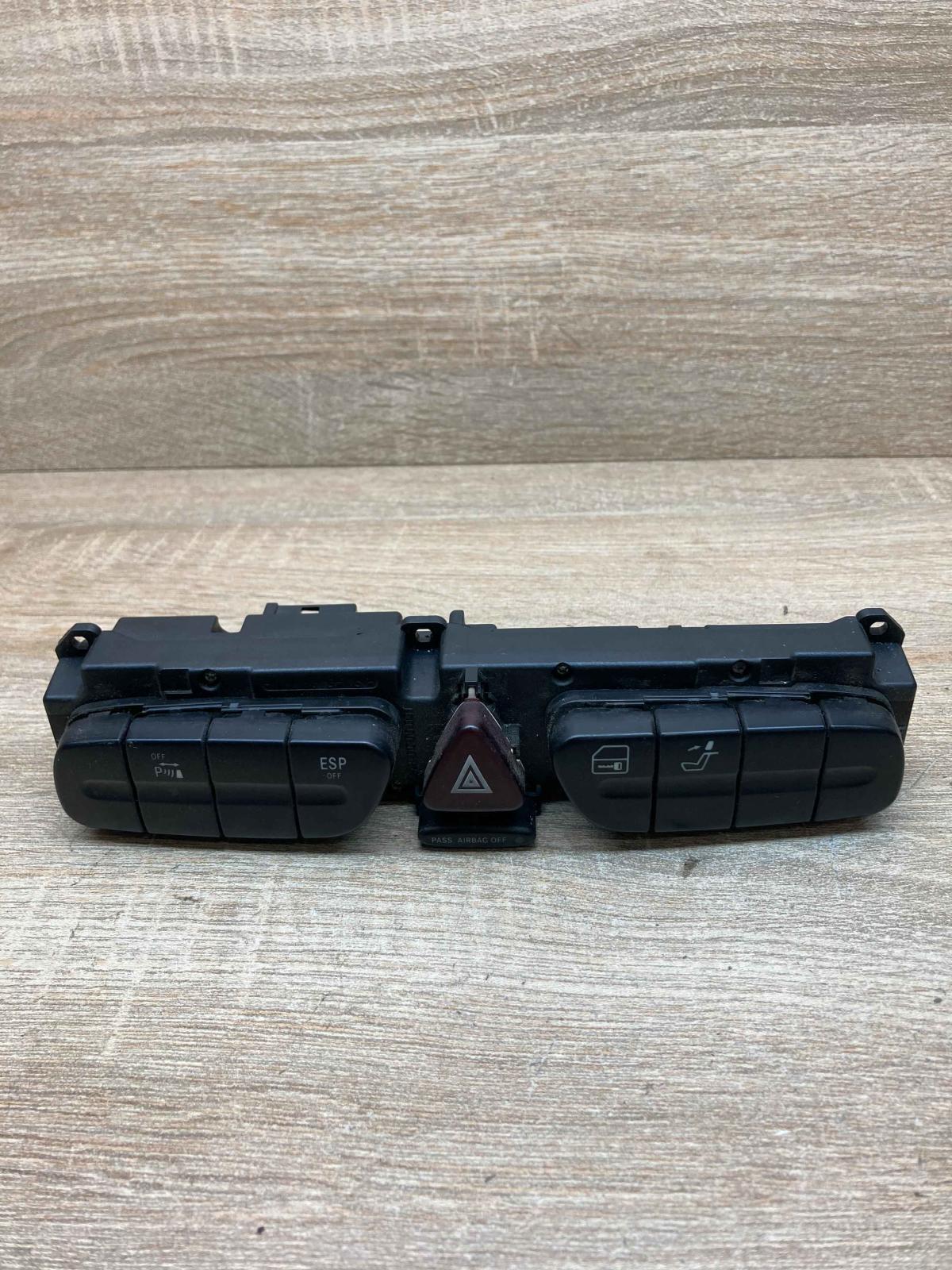2038215779   Hazard light switch Mercedes-Benz C W203