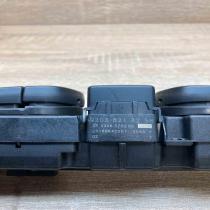2038218258   Hazard light switch Mercedes-Benz C W203