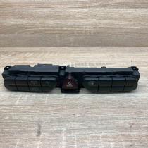 2038219279   Hazard light switch Mercedes-Benz C W203