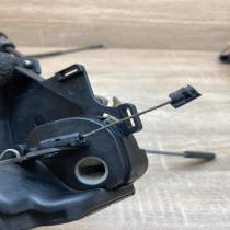VW Door lock   Front door lock Volkswagen PASSAT B5