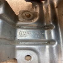 90519996  RH Front door exterior handle/bracket Opel Astra G